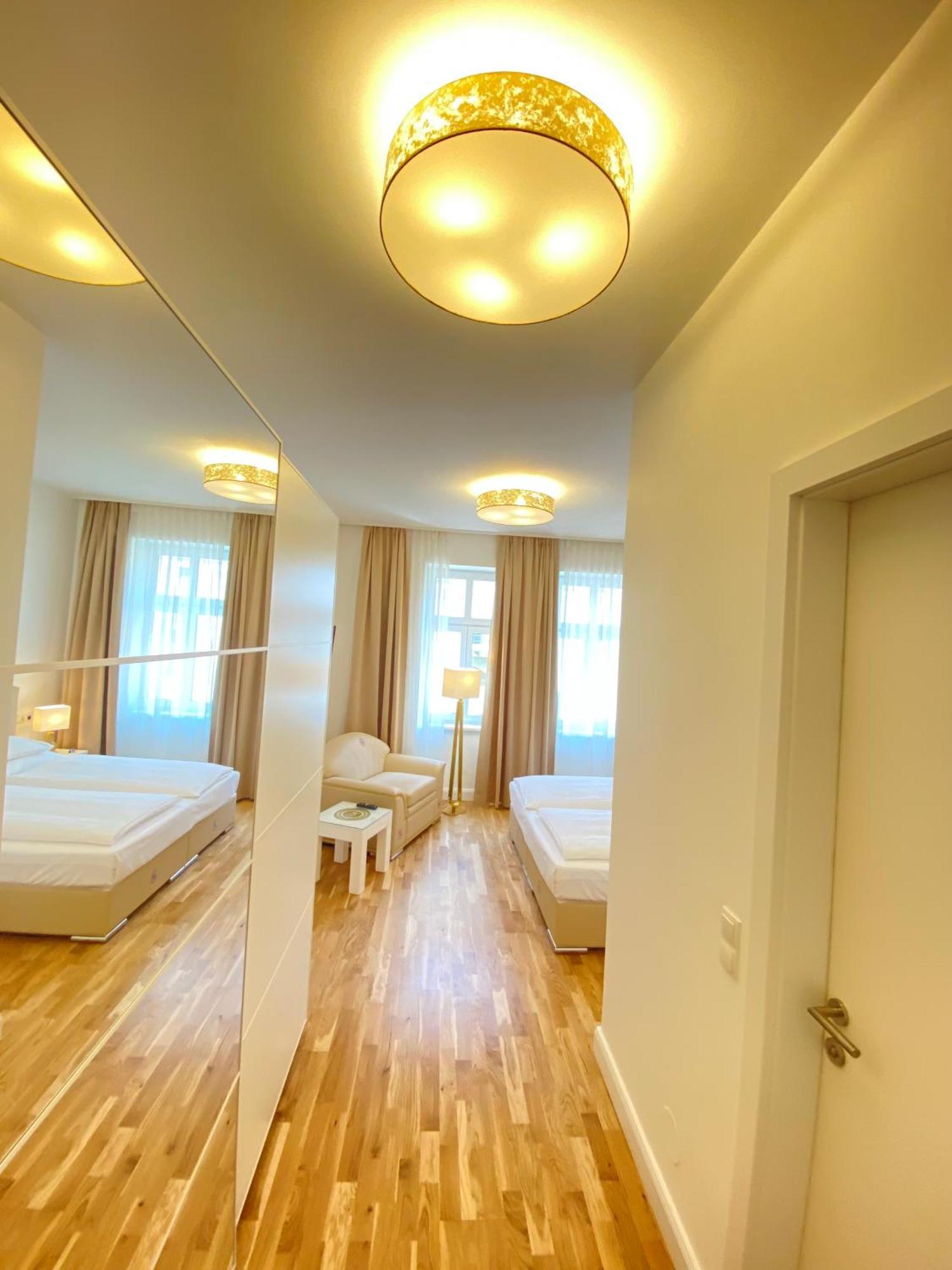 Steiner Residences Vienna Nestroyplatz Стая снимка